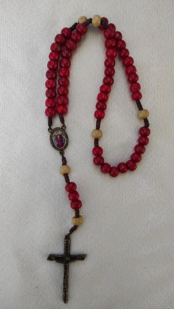 madeira-n8-das-santas-chagas-de-cristo