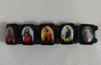 bracelete-grande-em-madeira-preto-resinada-estampas-coloridas