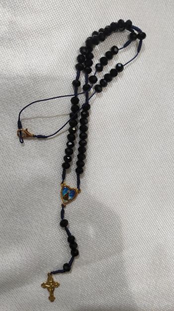 terco-cordao-cristal-preto