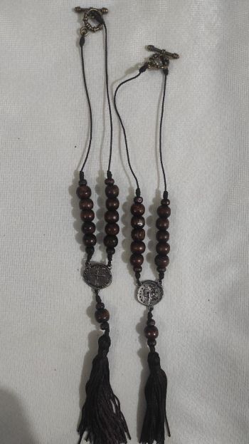 dezena-madeira-n10-duas-cruzes-cpompom