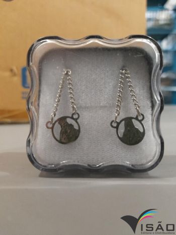 r323m-esc-ft-corrosao-red-vazado