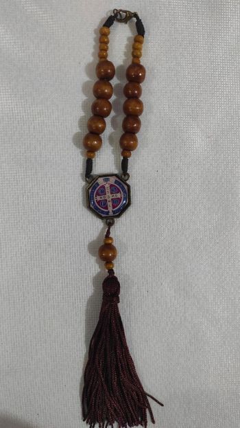 dezena-madeira-n10-medalha-octagonal-cpompom